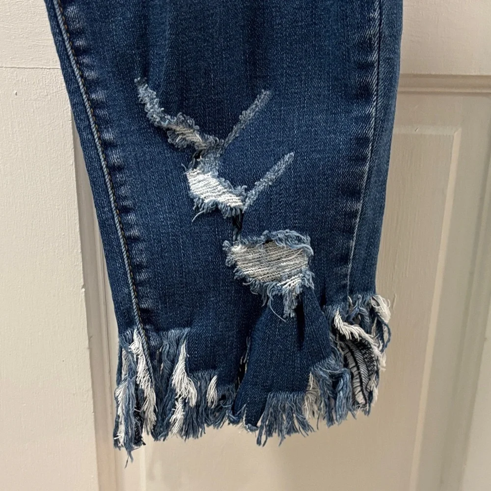 KanCan High Rise Skinny Ankle Jeans Ratana Fringe Hem Distressed Size 13/30 NWOT